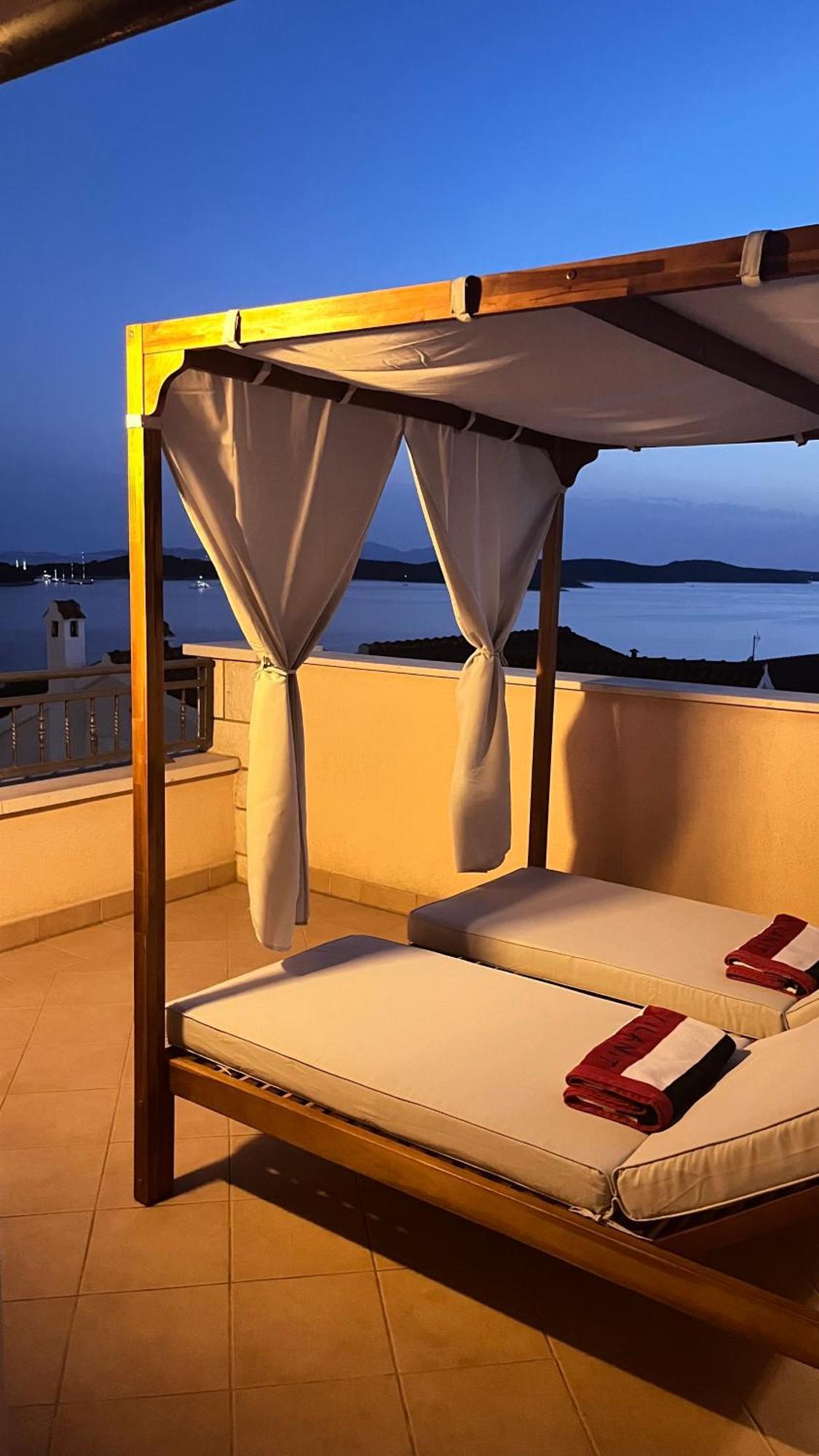 Top View Residence Hvar Town Exterior photo